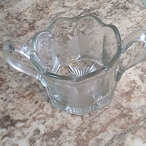 Vintage Sugar Bowl  - Picture 1 of 8